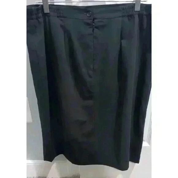 Alfred Dunner (14) Black Knee Length Elastic Sides Front Slit Fully‎ Lined - Picture 5 of 8